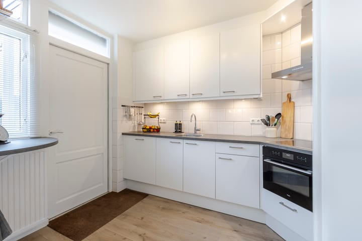 Foto 14 van van Brederodestraat 79