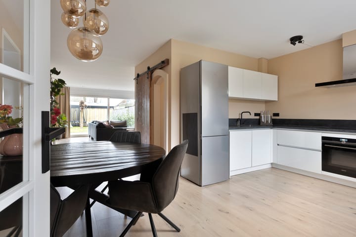 Foto 14 van Carel Fabritiusstraat 32