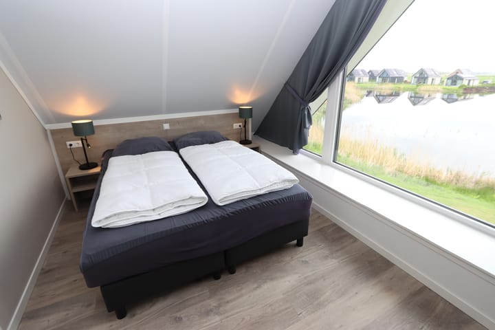 Foto 13 van Duinigermeerweg 1-R38