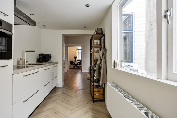 Foto 15 van Roggestraat 51