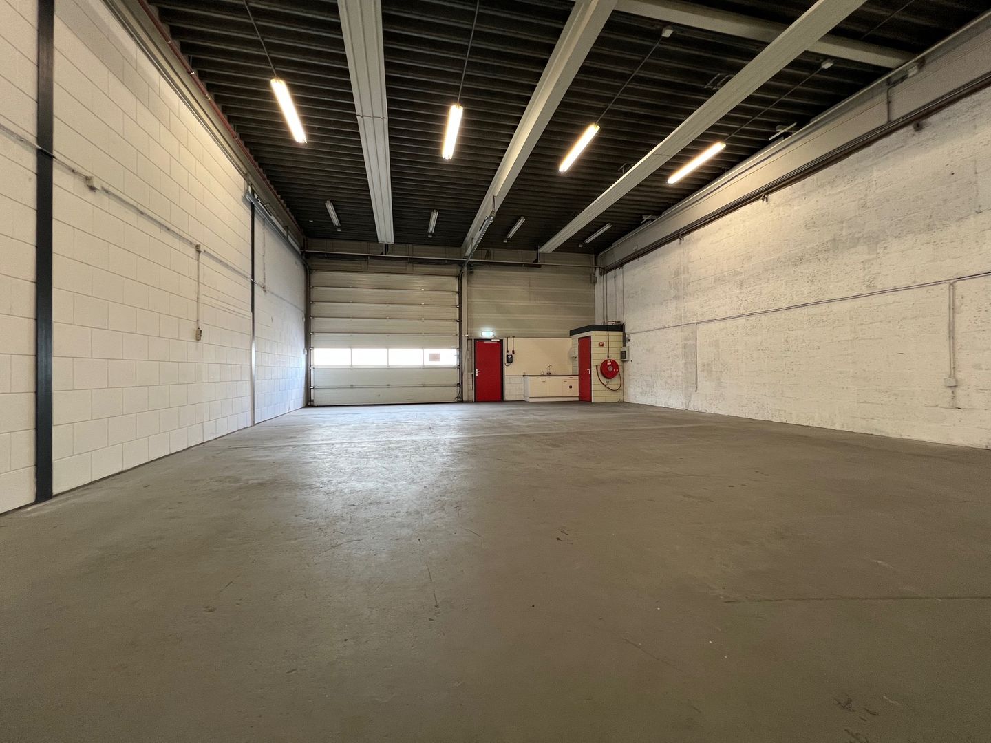 Bekijk foto 3 van Ambachtsweg 7