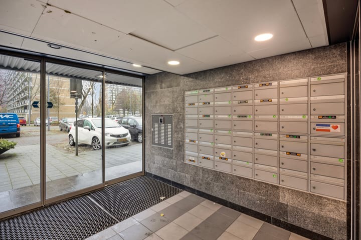 Foto 5 van Zernikeplaats 22