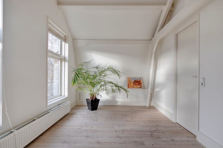 Foto 20 van Prins Hendrikstraat 130-A