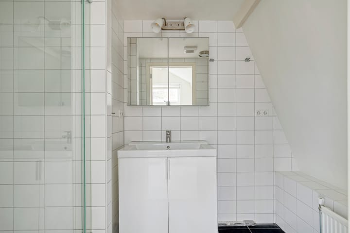 Foto 24 van Prins Hendrikstraat 130-A