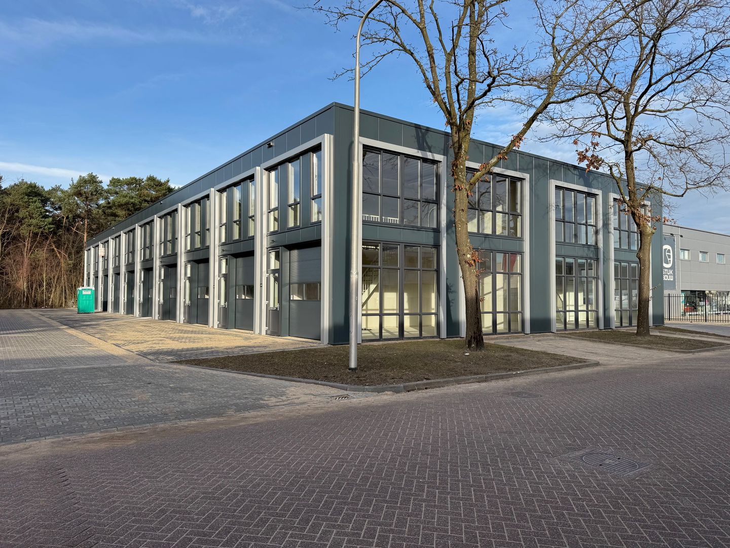 View photo 4 of Jellinghausstraat 2-31