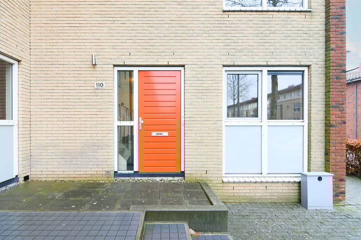 Photo 5 of Sarabande 110