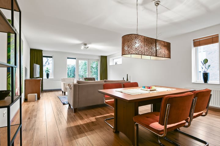 Photo 11 of Sarabande 110