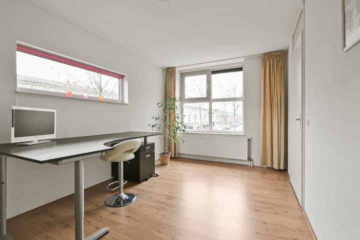 Photo 29 of Sarabande 110