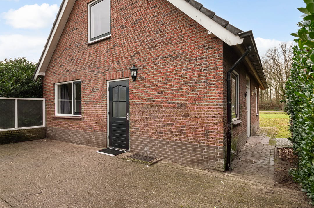 Foto 23 van Vriezenveenseweg 60-C