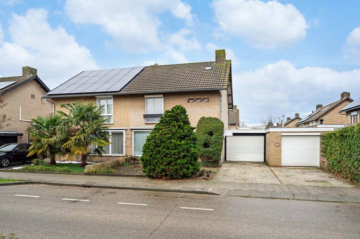 Photo 29 of Dr. Abraham Kuyperlaan 8