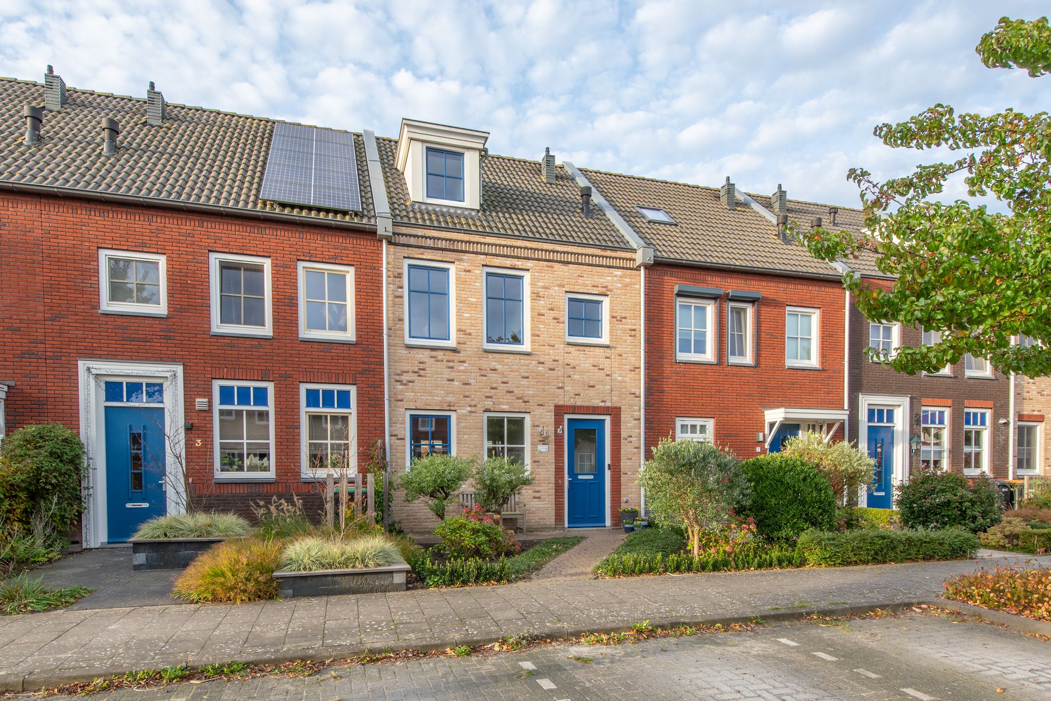 Buying a house in The Netherlands., Perengaard 5