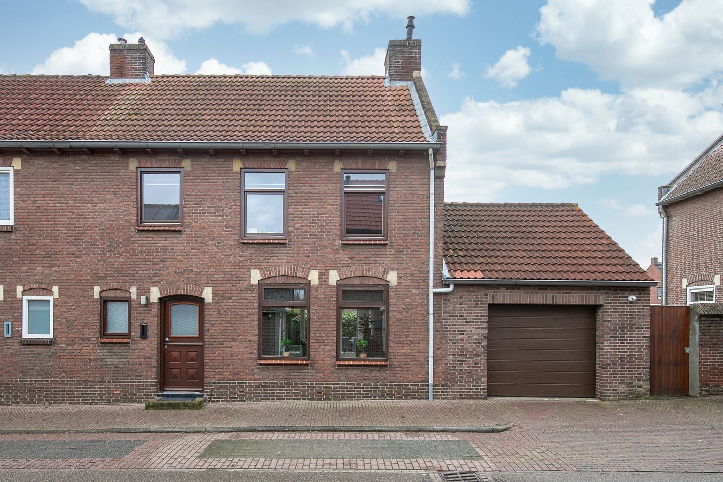 Foto 29 van Kapelaan Hermkensstraat 3