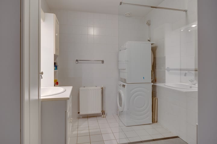 Foto 17 van De Zeilmakerij 8