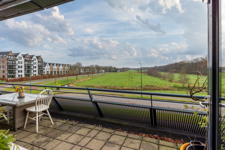 Foto 23 van De Zeilmakerij 8