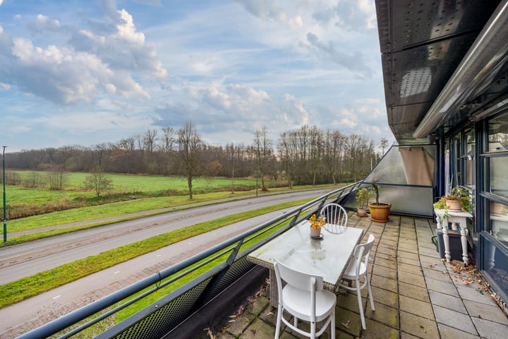 Foto 26 van De Zeilmakerij 8