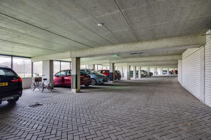 Foto 27 van De Zeilmakerij 8