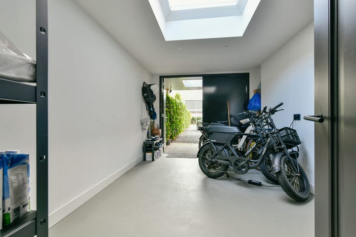 Photo 6 of Groenling 22