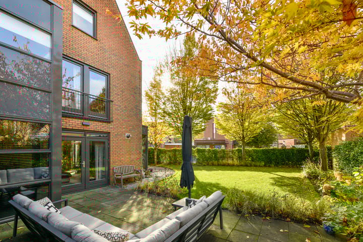 Photo 20 of Groenling 22