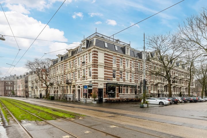 Photo 26 of Sarphatistraat 524