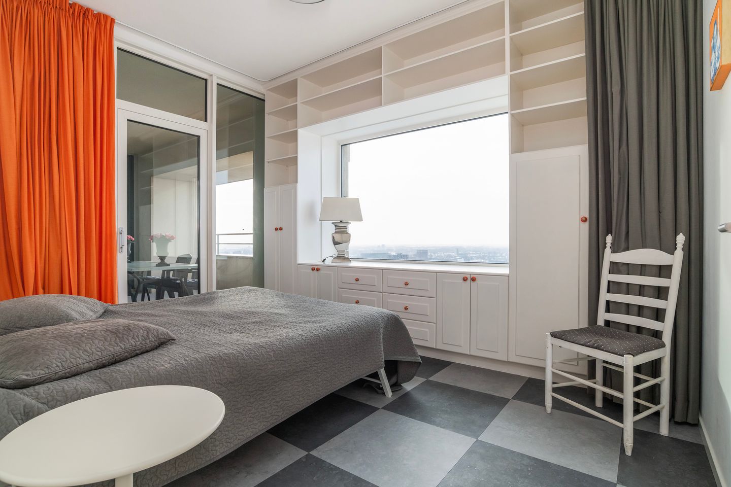 Foto 14 van Van der Hoevenplein 134