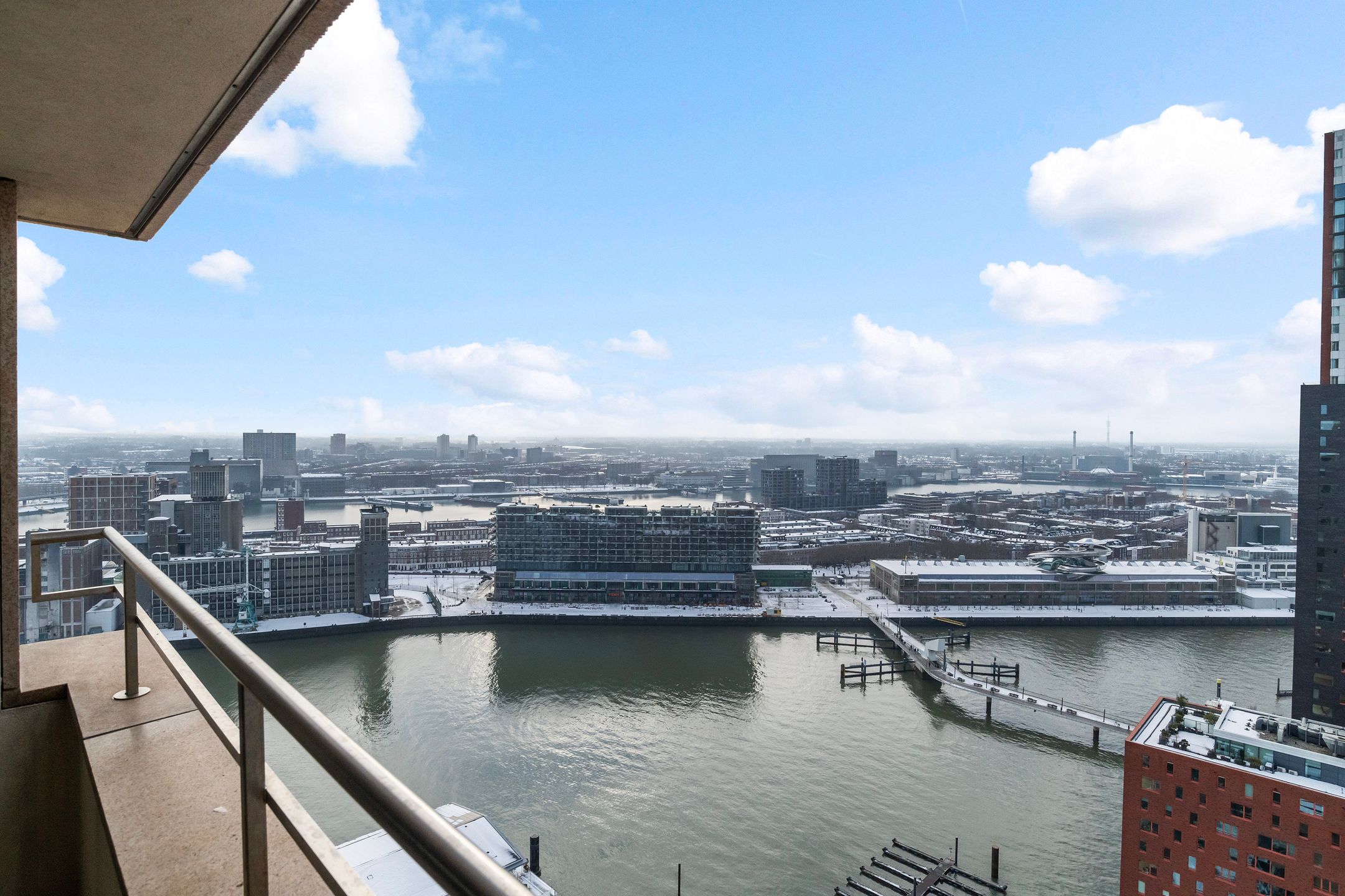 Foto 18 van Van der Hoevenplein 134