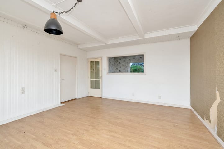 Photo 8 of Koewijzend 1