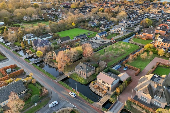 Photo 23 of Koewijzend 1