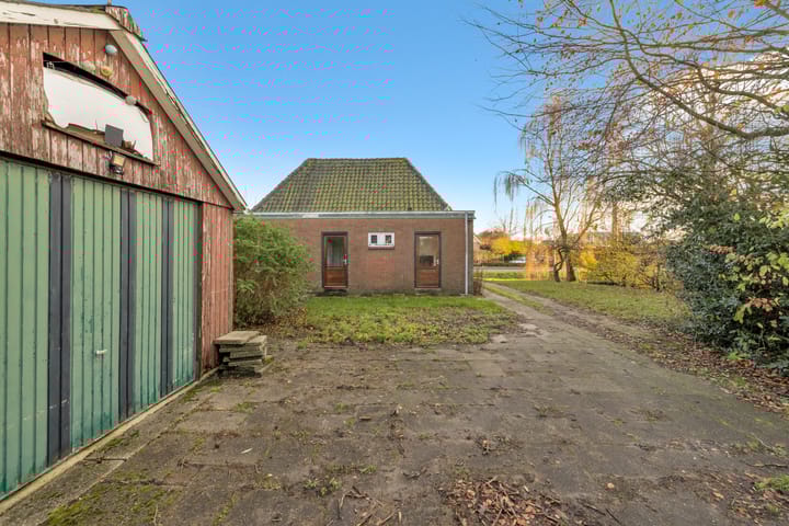 Photo 31 of Koewijzend 1