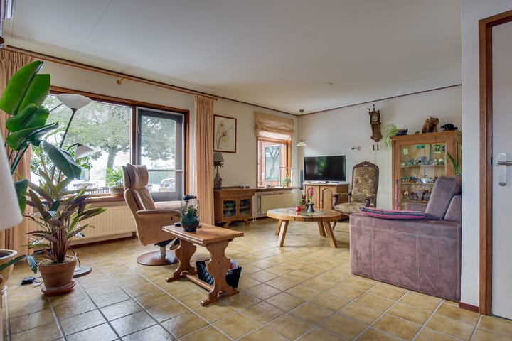 Photo 2 of Hoefweg 8-A