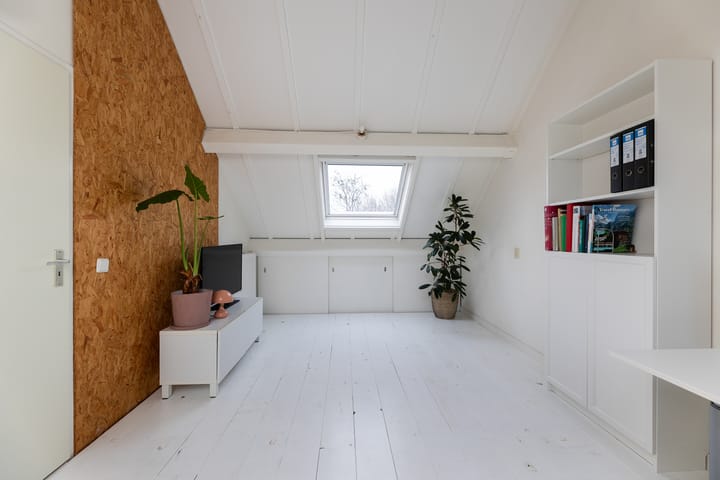 Foto 19 van Kadeneterkamp 8