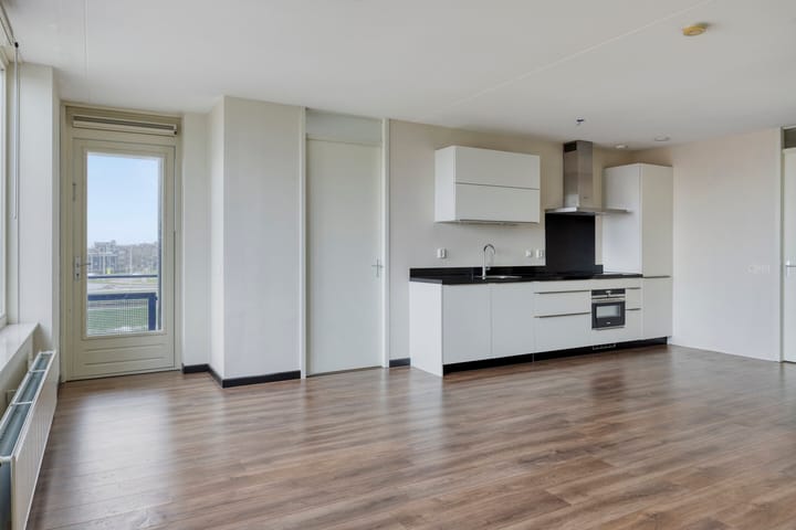 Photo 11 of Belcampostraat 57