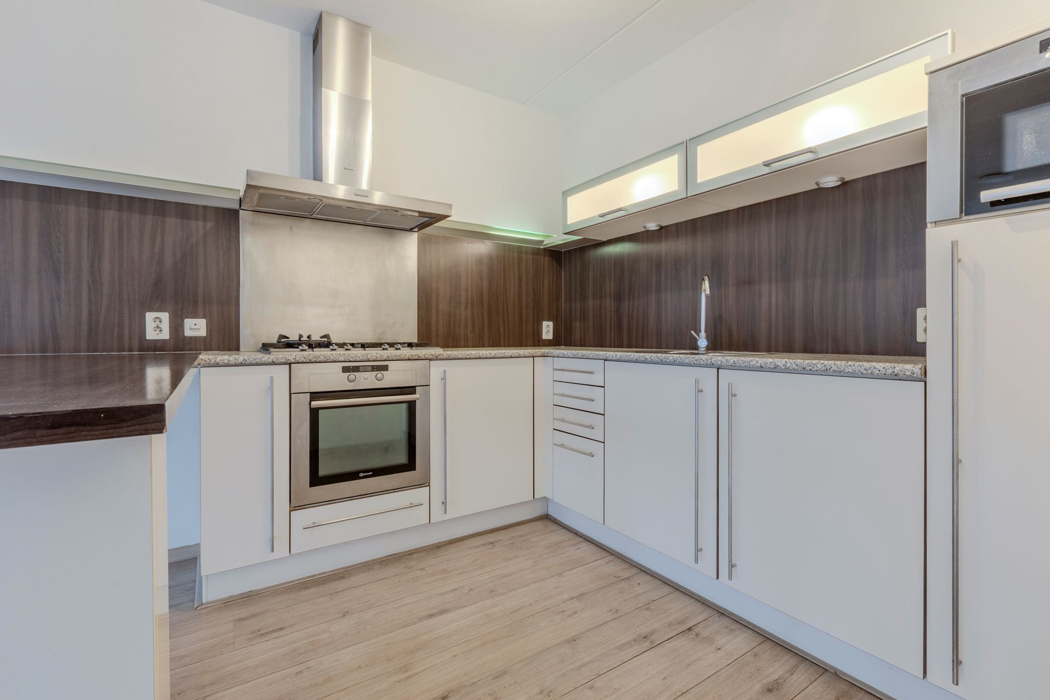 Foto 3 van Laagstraat 4-R