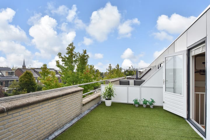 Foto 47 van Van Doornicksingel 68