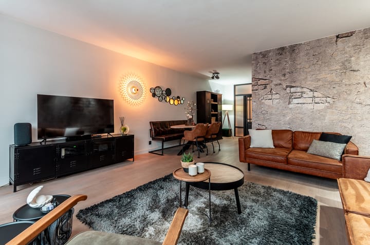 Foto 11 van Hoefbladmeen 14