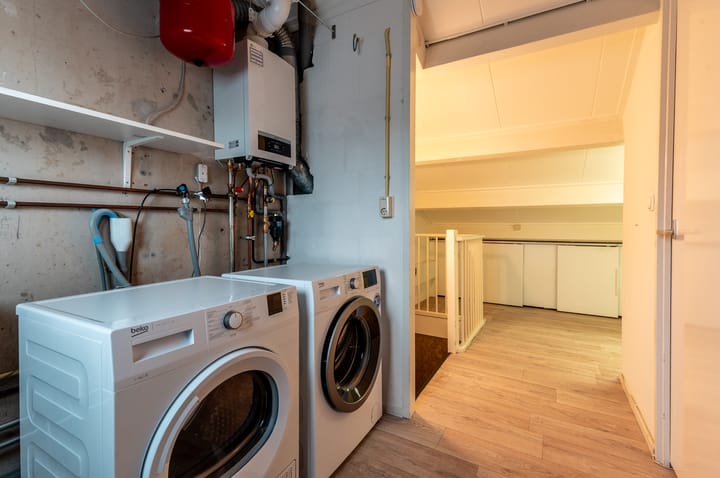 Foto 35 van Hoefbladmeen 14