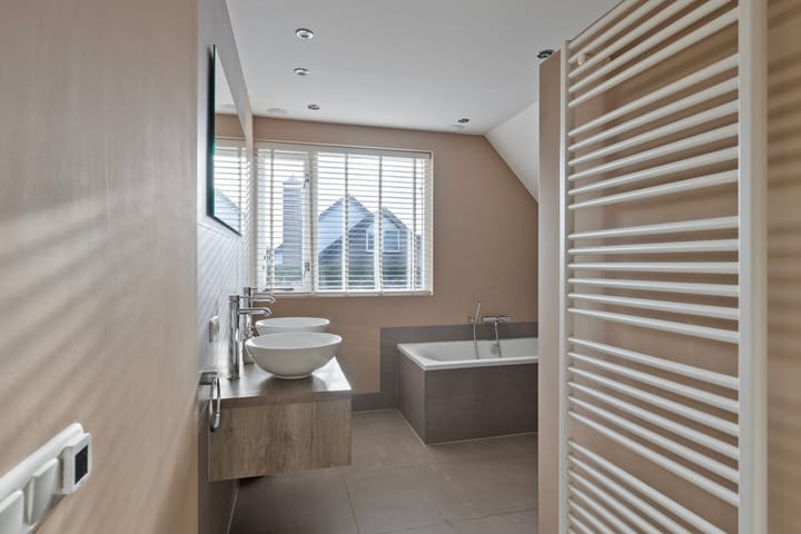 Foto 31 van Stationsstraat 86