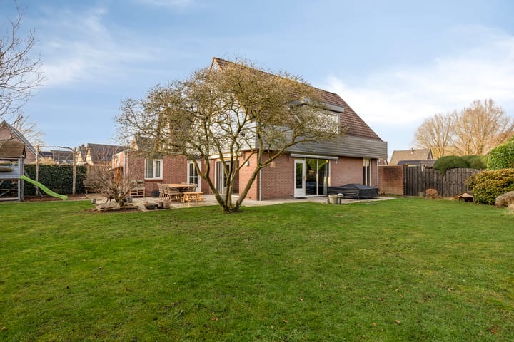 Foto 41 van Stationsstraat 86