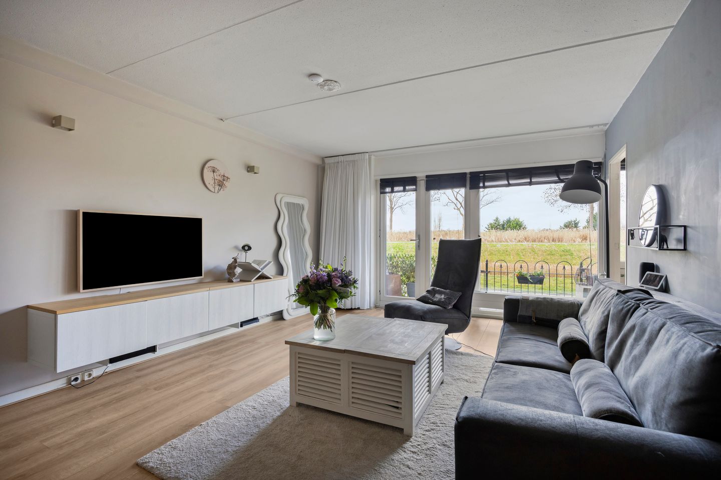 Photo 10 of Burgemeester D. Kooimanweg 479