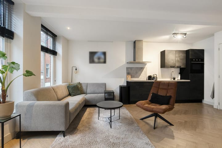 Foto 3 van Venestraat 7-A