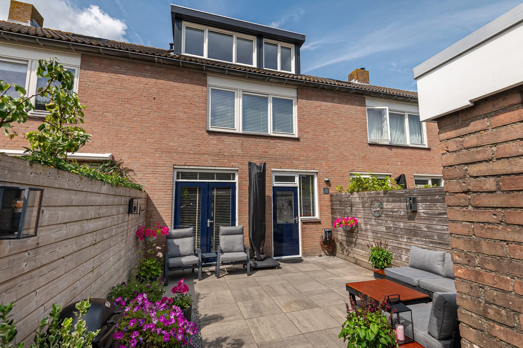 Photo 2 of Michiel de Ruyterstraat 52