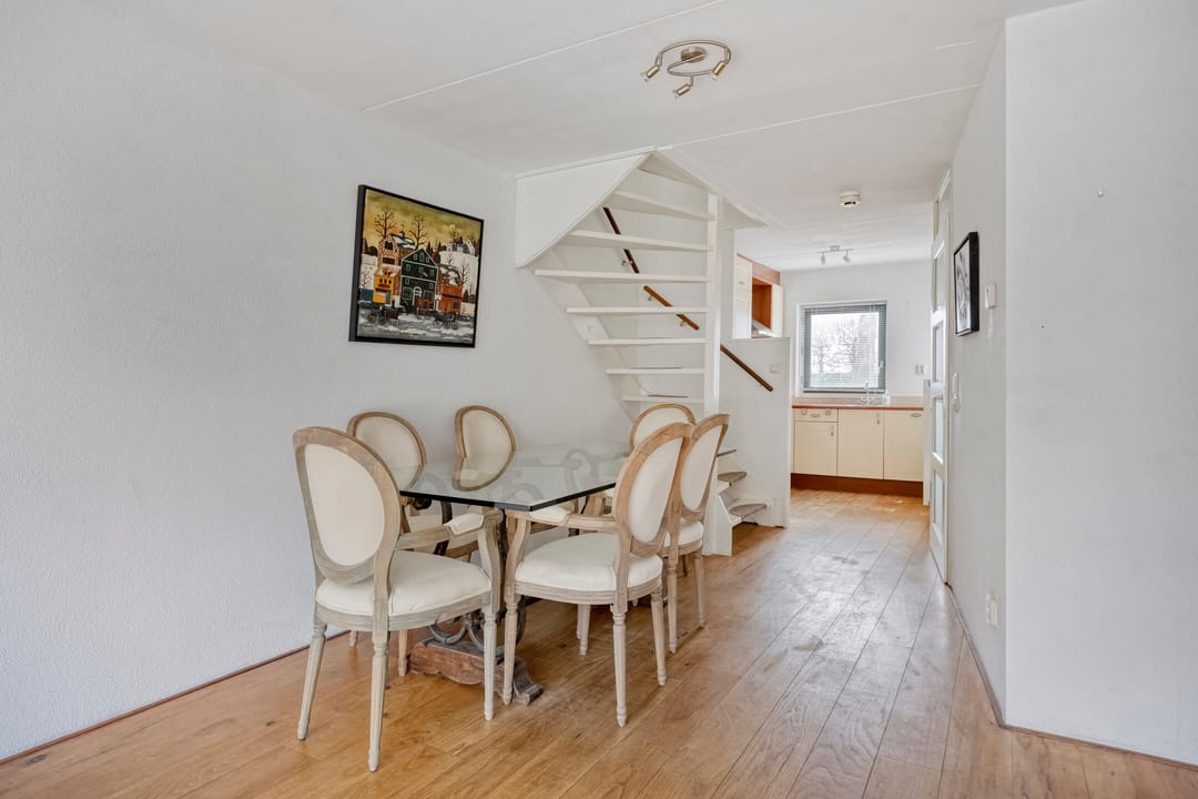 Foto 8 van Makelaar 33