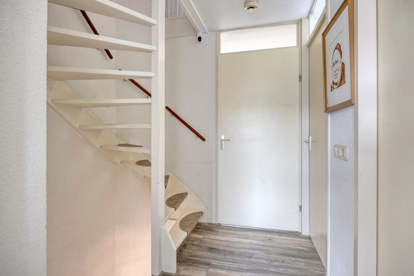 Foto 10 van Makelaar 33