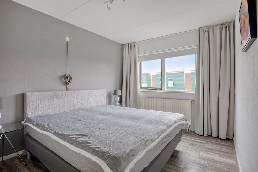 Foto 11 van Makelaar 33