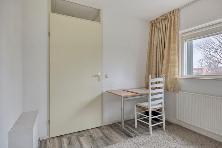 Foto 18 van Makelaar 33