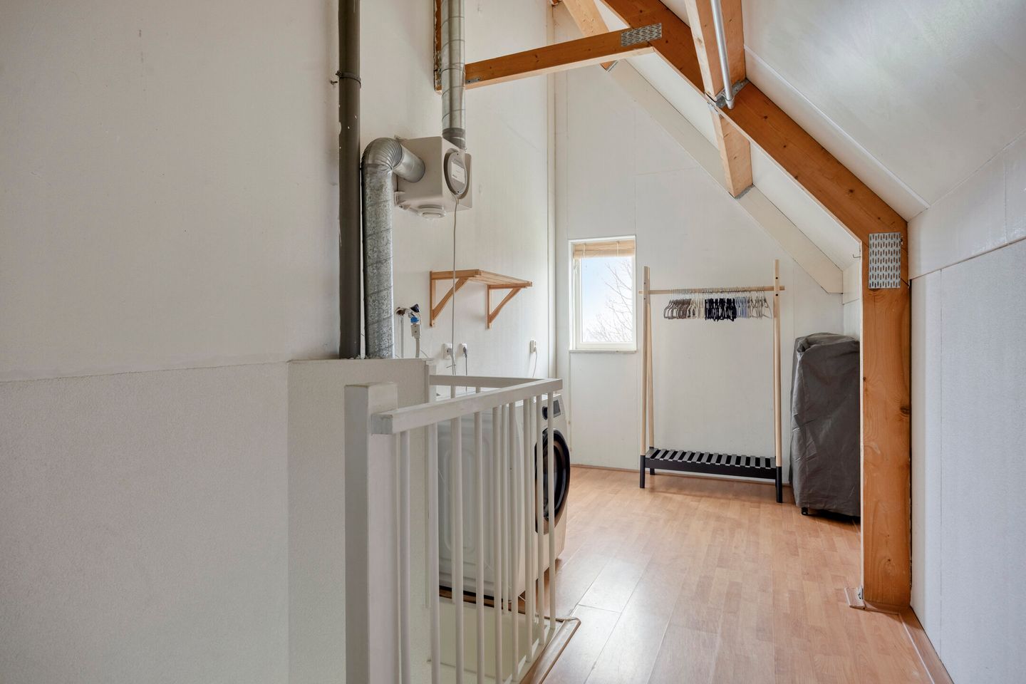 Foto 19 van Makelaar 33