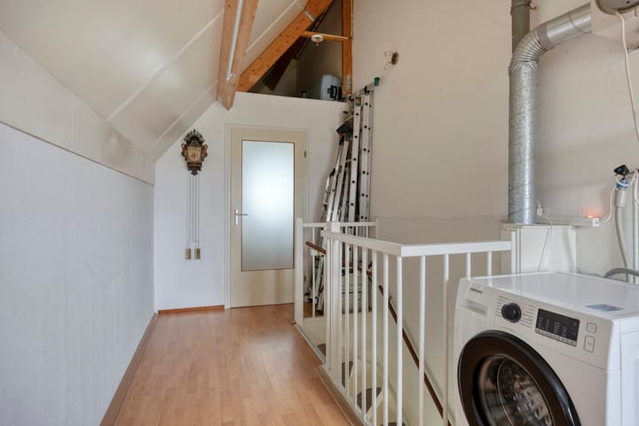 Foto 20 van Makelaar 33