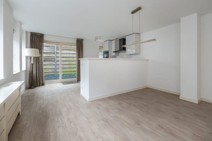 Foto 12 van Spiegeldwarsstraat 7