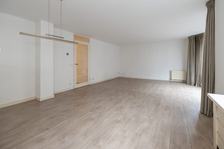 Foto 15 van Spiegeldwarsstraat 7