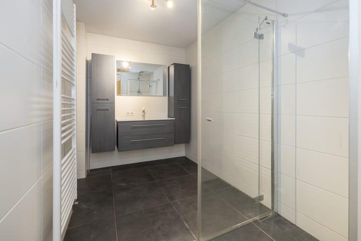 Foto 23 van Spiegeldwarsstraat 7