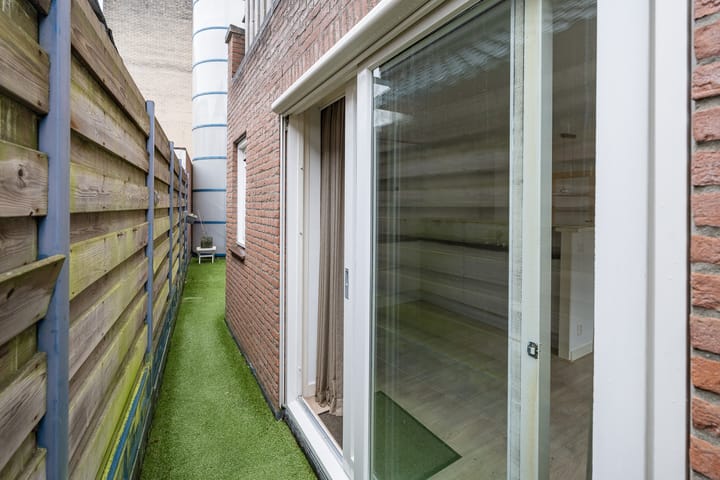 Foto 32 van Spiegeldwarsstraat 7